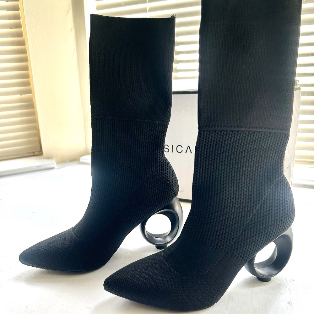 Jessica Buurman black booties (NEW)